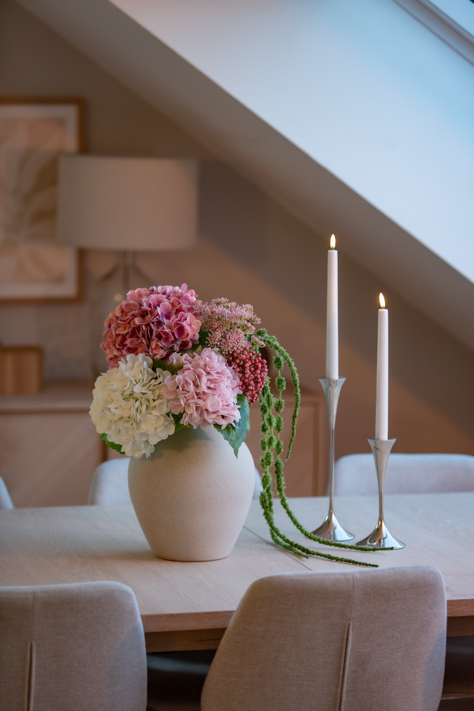 Kunstig bukett Blomstring til interiør