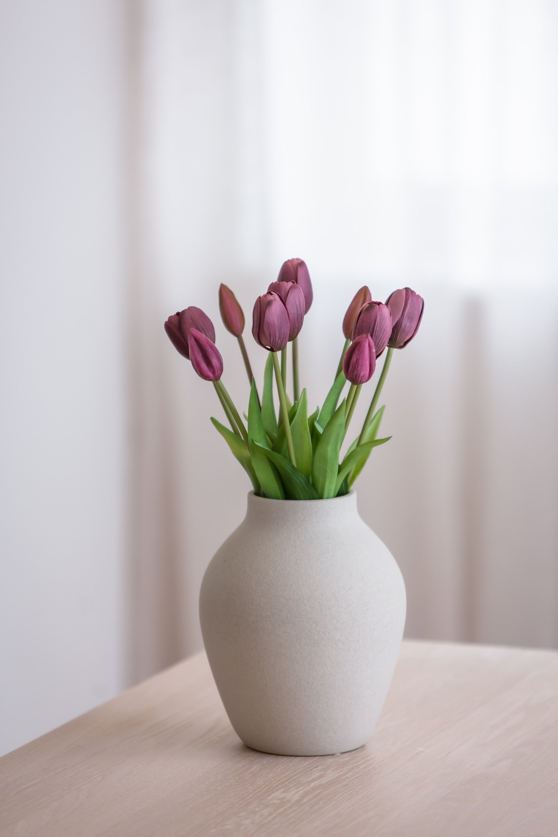 Kunstige blomster Dyp vår i vase