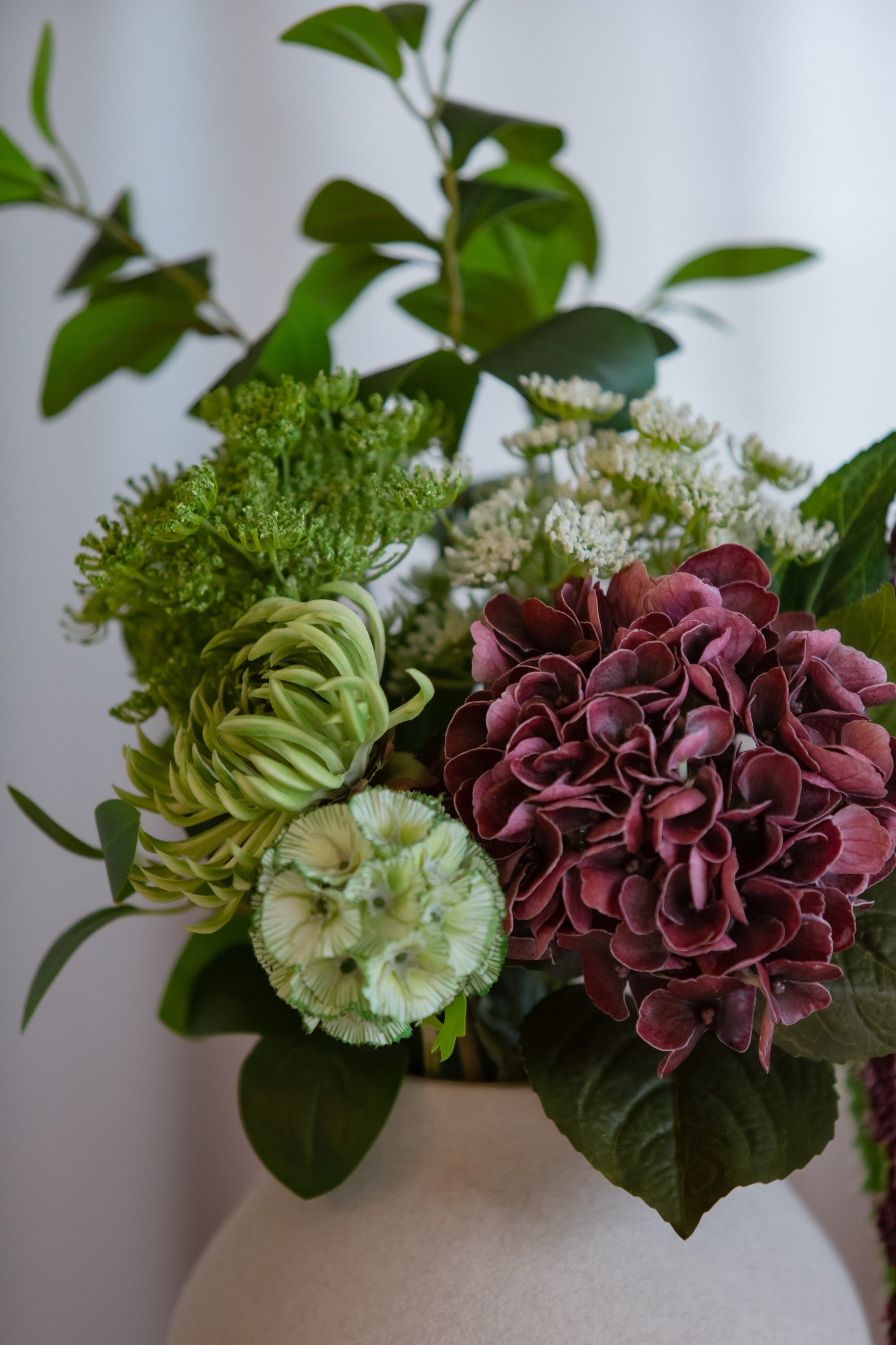 Kunstig blomsterbukett Stille Skog fra Wenim Studio
